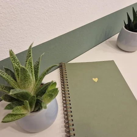 Grosse Terrasse, Netflix, 5min Zum Skilift, 6 Personen, Waldnah, סכונאץ'